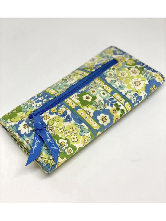 Vera Bradley Handbags - Vera Bradley English Meadow Trifold Wallet Floral Quilted Magnetic Closure RETIR